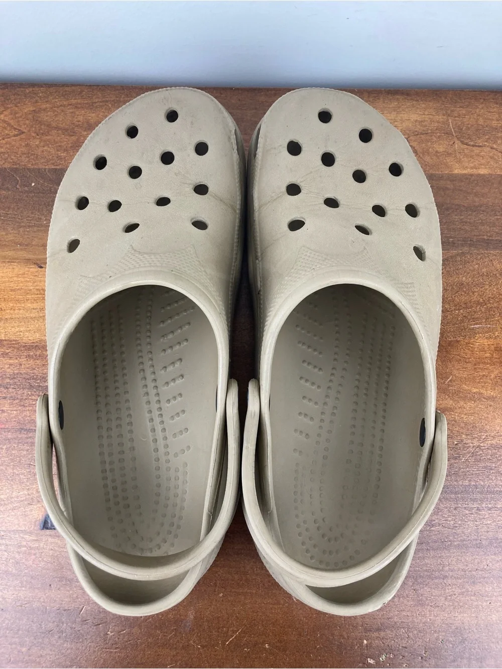 Crocs Classic Comfort Clogs Brown Neutral Men's Size XXL 12-13 Pre-Owned.